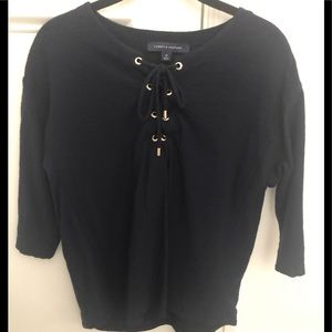 Tommy Hilfiger. Size Medium.